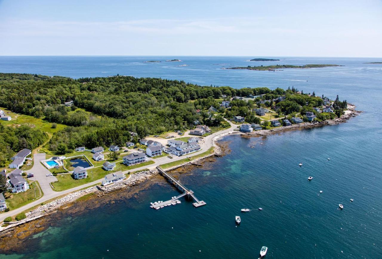 Bluebird Ocean Point Inn Buitenkant foto